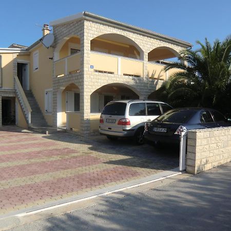 Ferien Haus Evita Auf Insel Vir - Wohnung I Bagian luar foto
